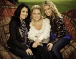 Davis Music Group Signs Point Of Grace