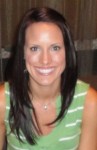 Capitol Nashville Promotes Amanda Heinrichs